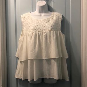 White eyelet ruffled shirt NWT Size Large